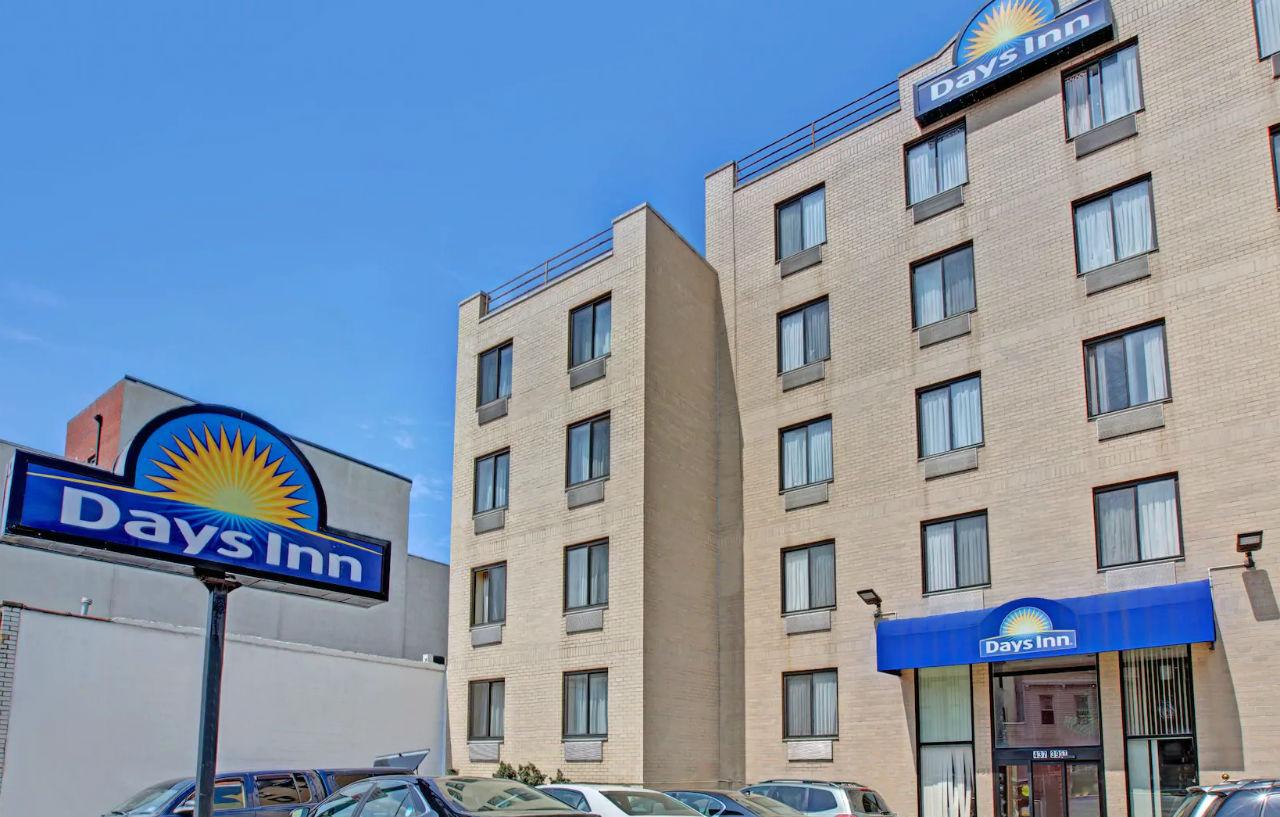 Days Inn By Wyndham Brooklyn Nueva York Exterior foto